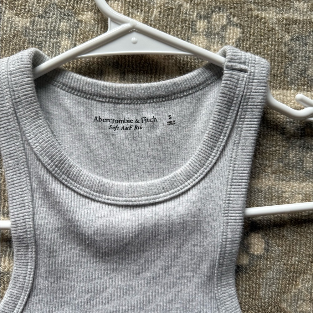 Abercrombie & Fitch Light Gray Ribbed Tank Top